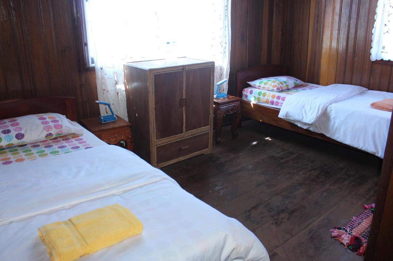 センモノロム Terre De Lumiere Bed & Breakfast エクステリア 写真